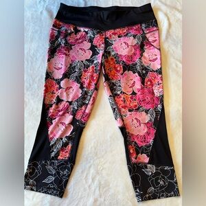 Danskin Now Woman’s Size Large Leggings